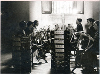Lavortrici ai telai